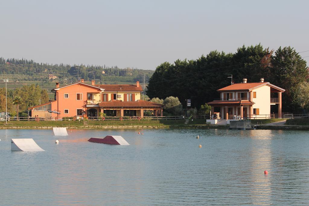 Laghetto Ai Portici Bed & Breakfast ปาสเตร็งโก ภายนอก รูปภาพ